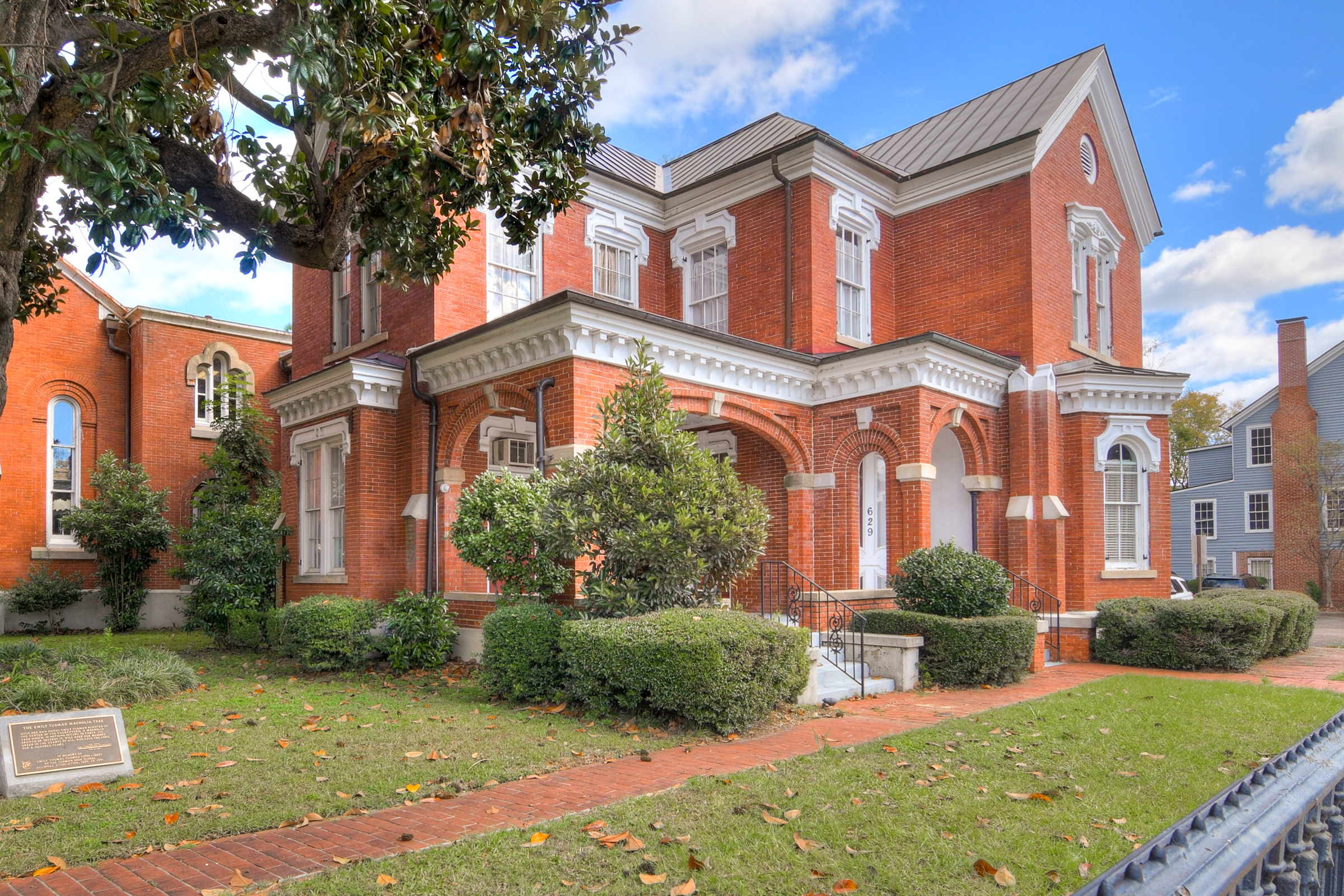 Property thumbnail image